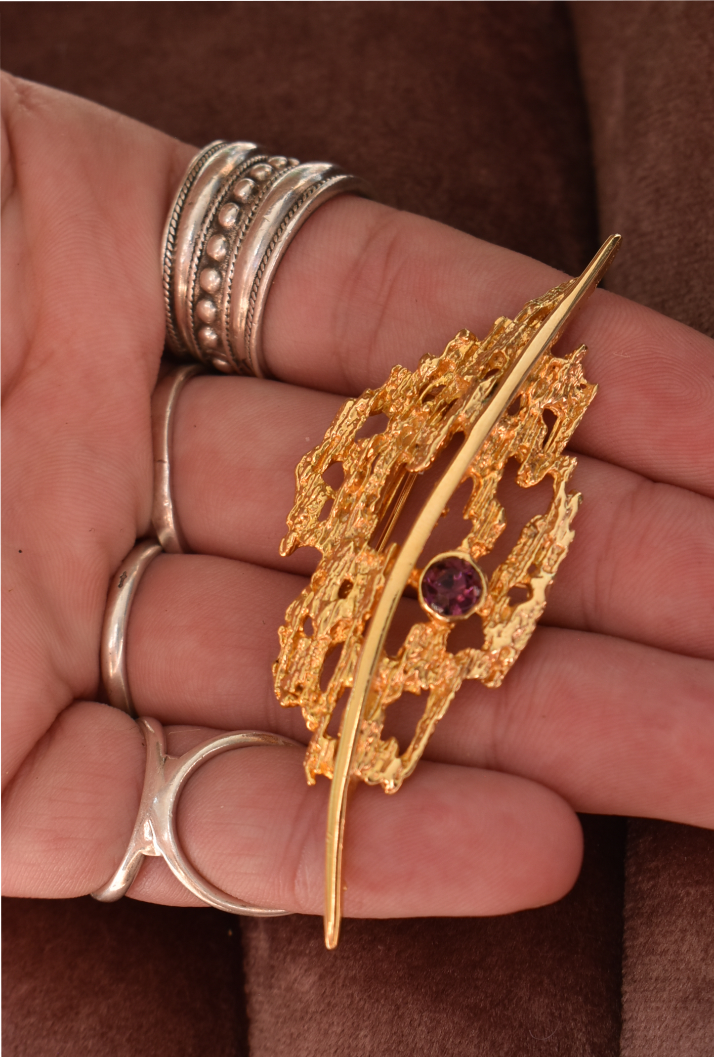 Vintage broche