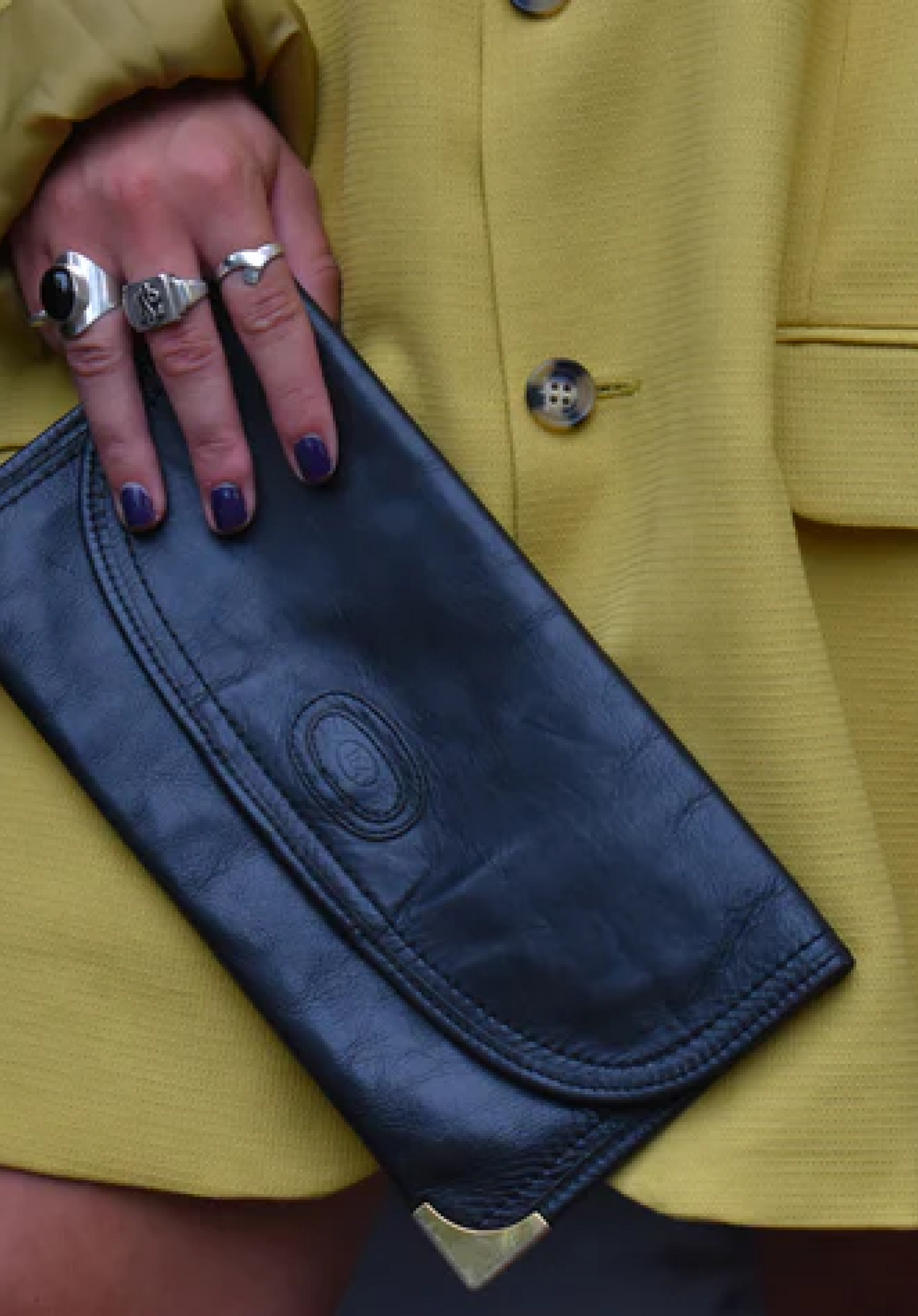 Vintage clutch