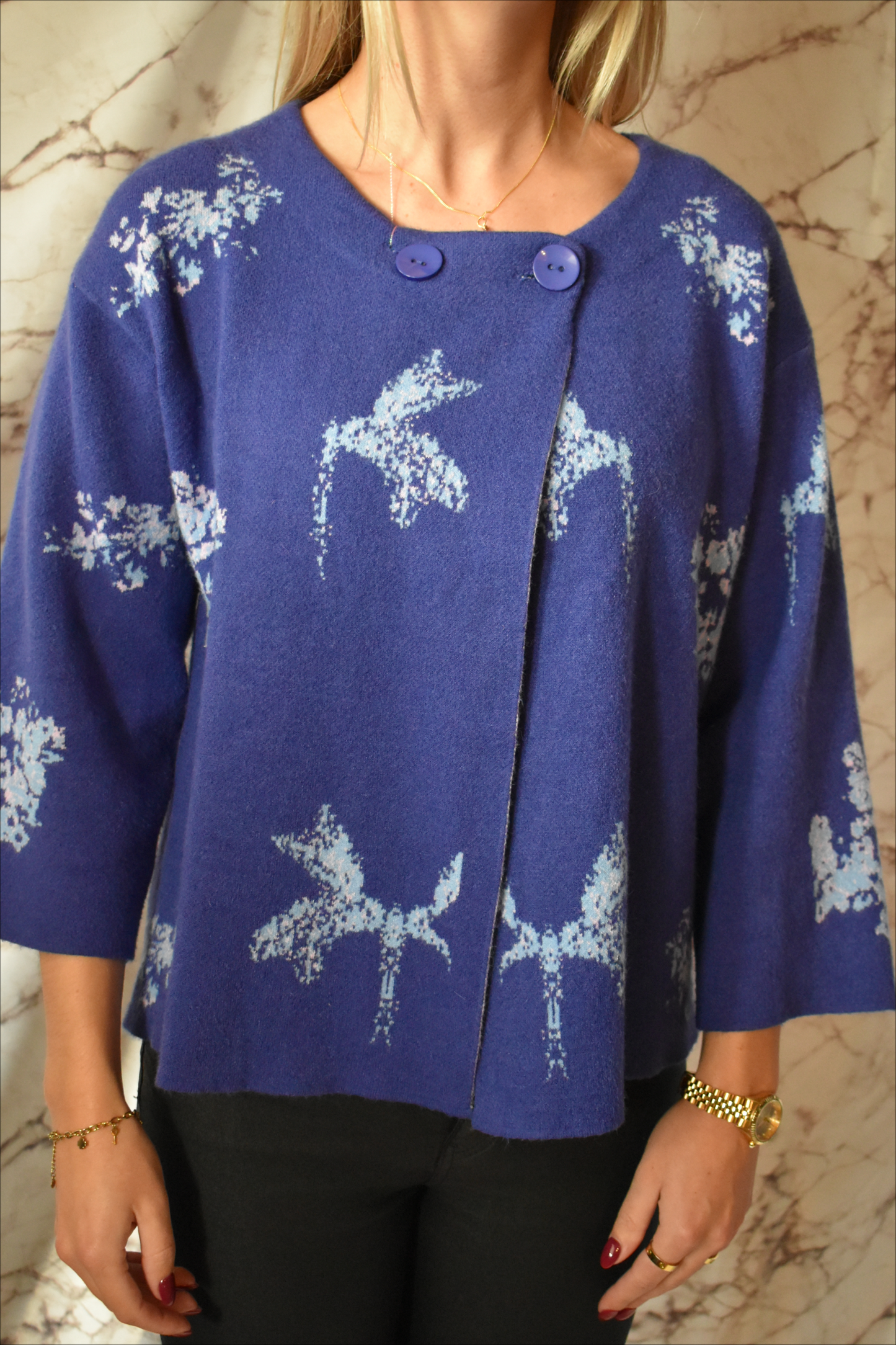 E- woman paars vest