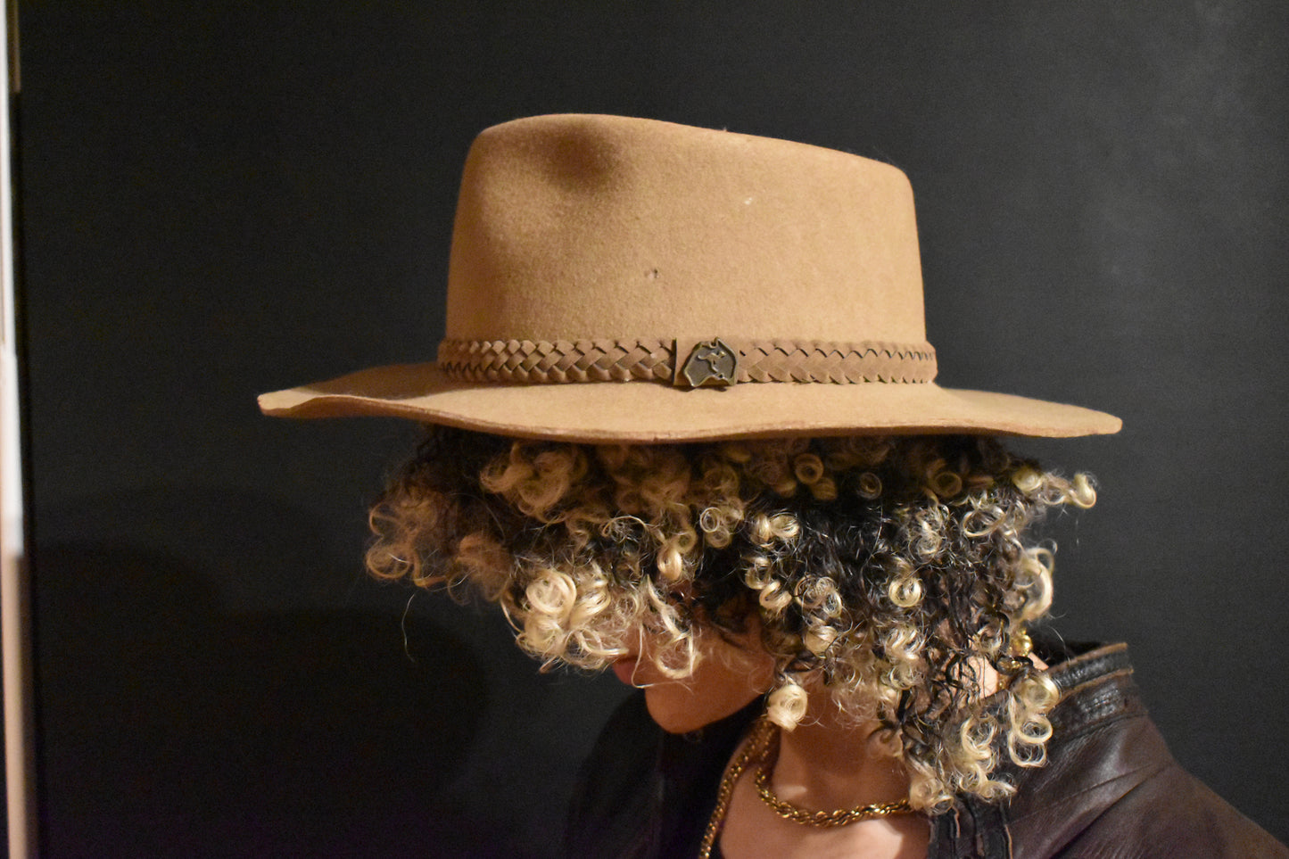 Vintage hoed usa bruin met band